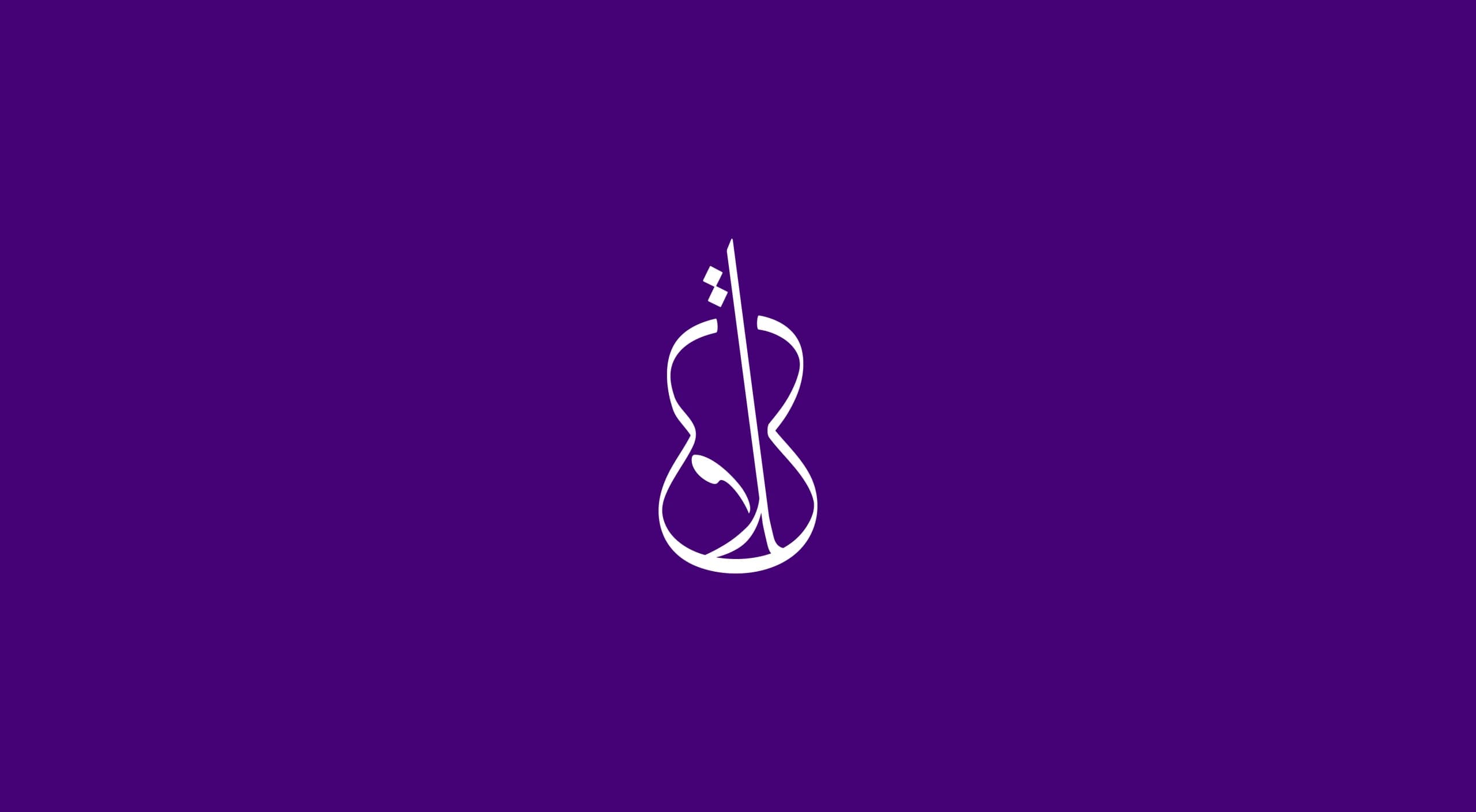 طراحی لوگو برند کلاسیک | CLASSIC — لوگو روی رنگ سازمانی